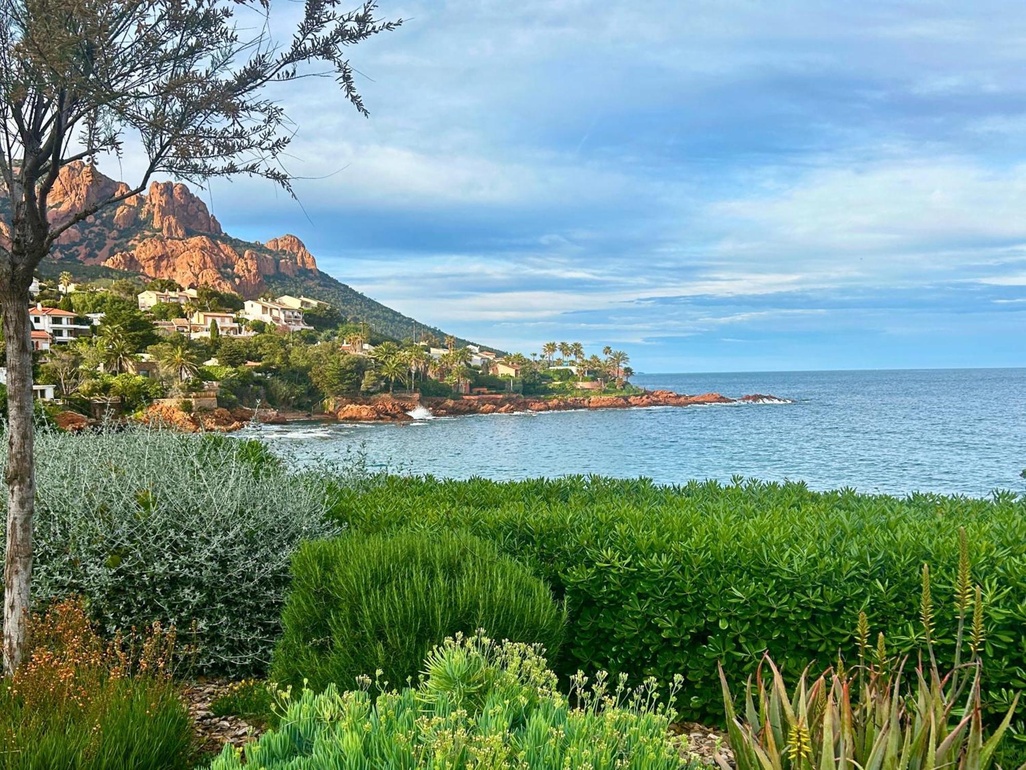 Bed and Breakfast Santa Margarita à Saint-Raphaël Extérieur photo